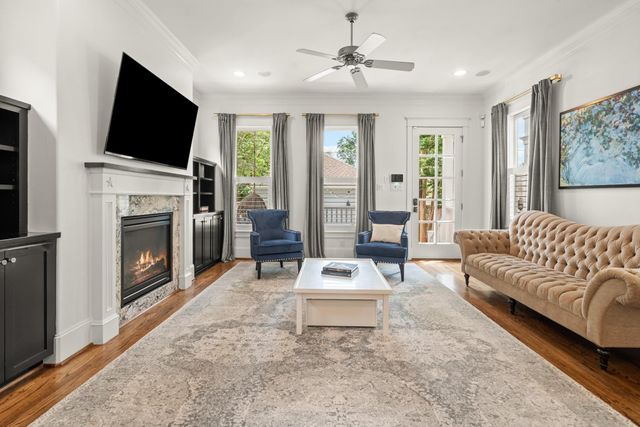 316 W 17th Street, Houston, TX 77008