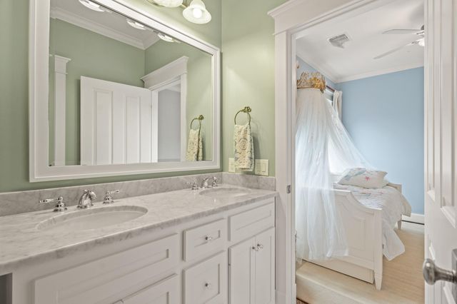 316 W 17th Street, Houston, TX 77008