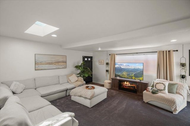 15001 Ridgetop Drive, San Jose, CA 95127