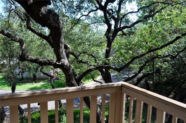 3306 B Doolin DR, Austin, TX 78704