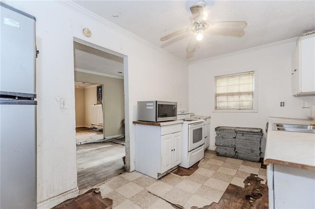 1876 Madrona NW Street, Atlanta, GA 30318
