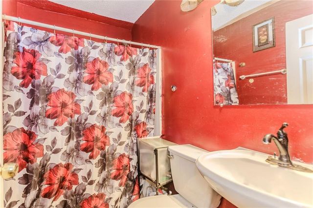 1876 Madrona NW Street, Atlanta, GA 30318