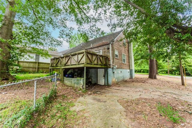 1876 Madrona NW Street, Atlanta, GA 30318