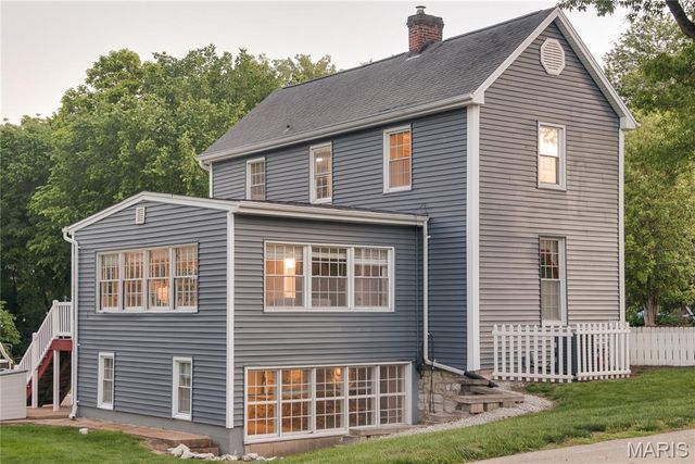 512 Ziercher Street, St Louis, MO 63132