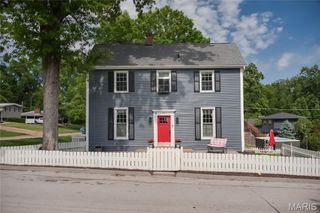 512 Ziercher Street, St Louis, MO 63132