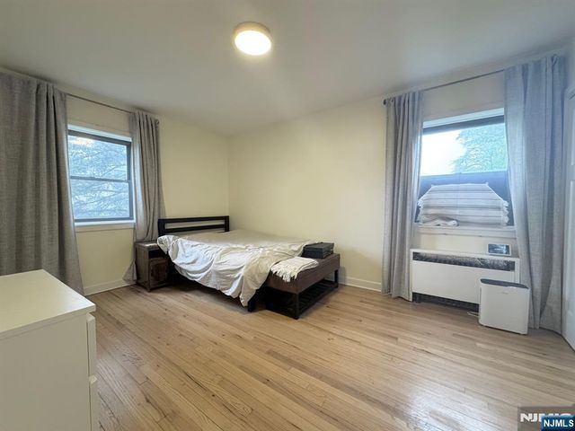 500 Linwood Drive 2G, Fort Lee, NJ 07024