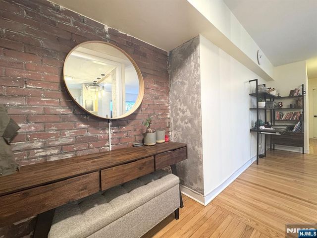 500 Linwood Drive 2G, Fort Lee, NJ 07024