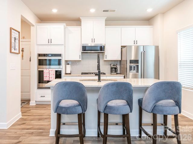 524 Cranford Drive, Pineville, NC 28134