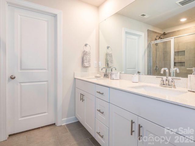 524 Cranford Drive, Pineville, NC 28134