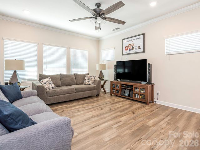 524 Cranford Drive, Pineville, NC 28134