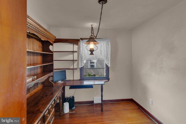 39 ASHLEY AVE, Ewing, NJ 08618