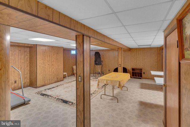 39 ASHLEY AVE, Ewing, NJ 08618