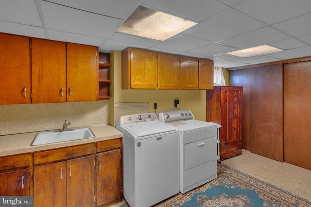 39 ASHLEY AVE, Ewing, NJ 08618