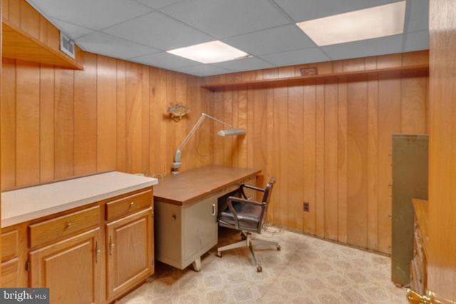 39 ASHLEY AVE, Ewing, NJ 08618