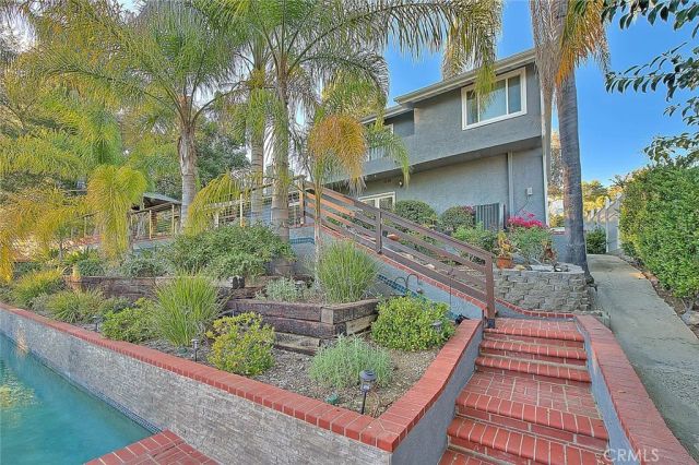 29846 Triunfo Drive, Agoura Hills, CA 91301