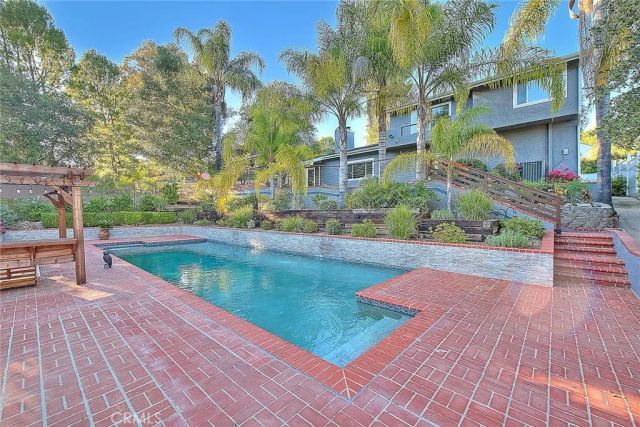 29846 Triunfo Drive, Agoura Hills, CA 91301