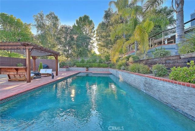 29846 Triunfo Drive, Agoura Hills, CA 91301