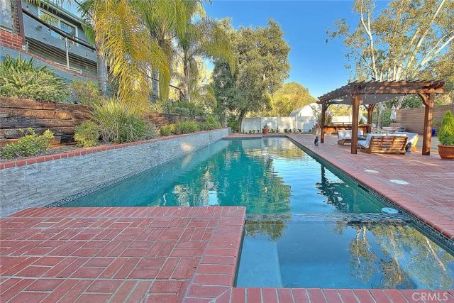 29846 Triunfo Drive, Agoura Hills, CA 91301