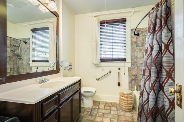 3727 Avenue R, Galveston, TX 77550