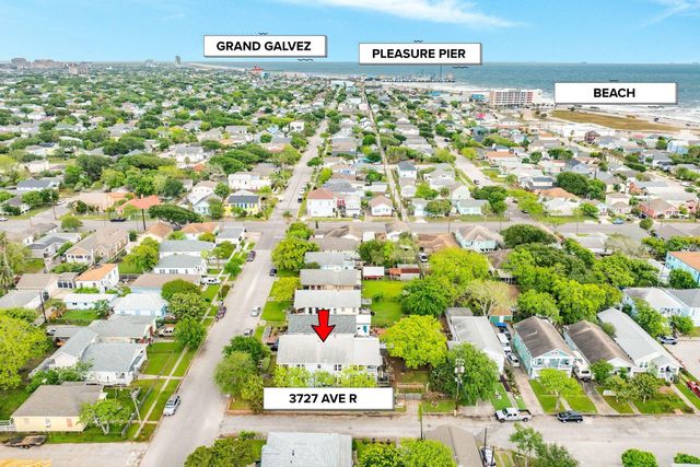 3727 Avenue R, Galveston, TX 77550