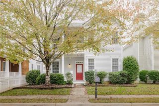 747 Gardenside SE Circle, Marietta, GA 30067