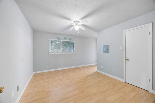 5082 Matilda Street 221, Dallas, TX 75206