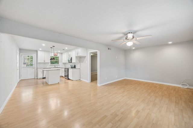 5082 Matilda Street 221, Dallas, TX 75206