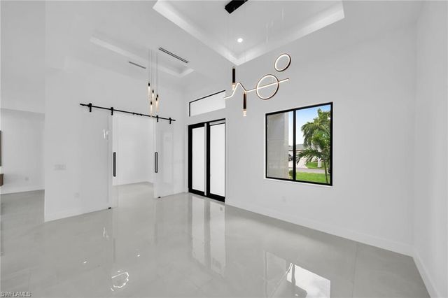 3916 SW 20th AVE, Cape Coral, FL 33914