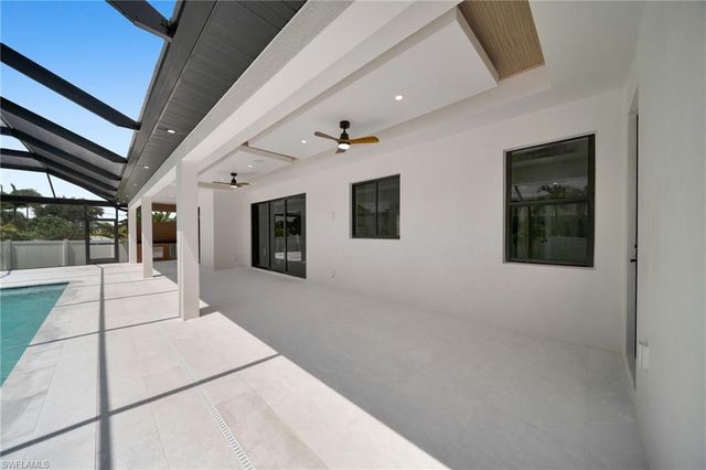 3916 SW 20th AVE, Cape Coral, FL 33914