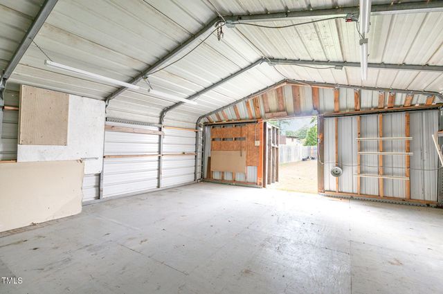 2440 Us Highway 70a E, Selma, NC 27576