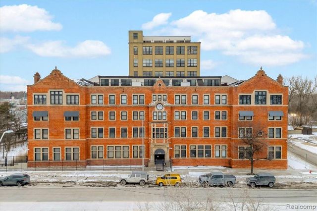 6533 E Jefferson Avenue 214W, Detroit, MI 48207