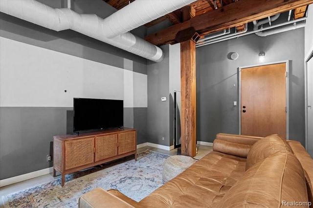 6533 E Jefferson Avenue 214W, Detroit, MI 48207