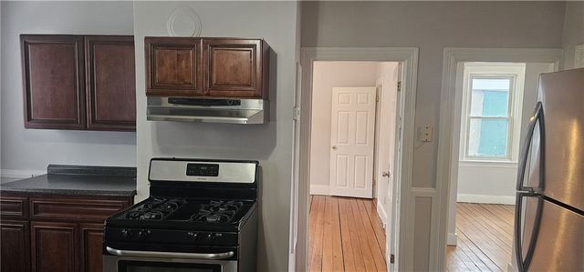 51 Brayton Avenue 4, Providence, RI 02903