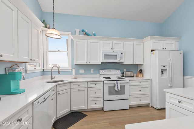 170 Flamingo Road, Tuckerton, NJ 08087