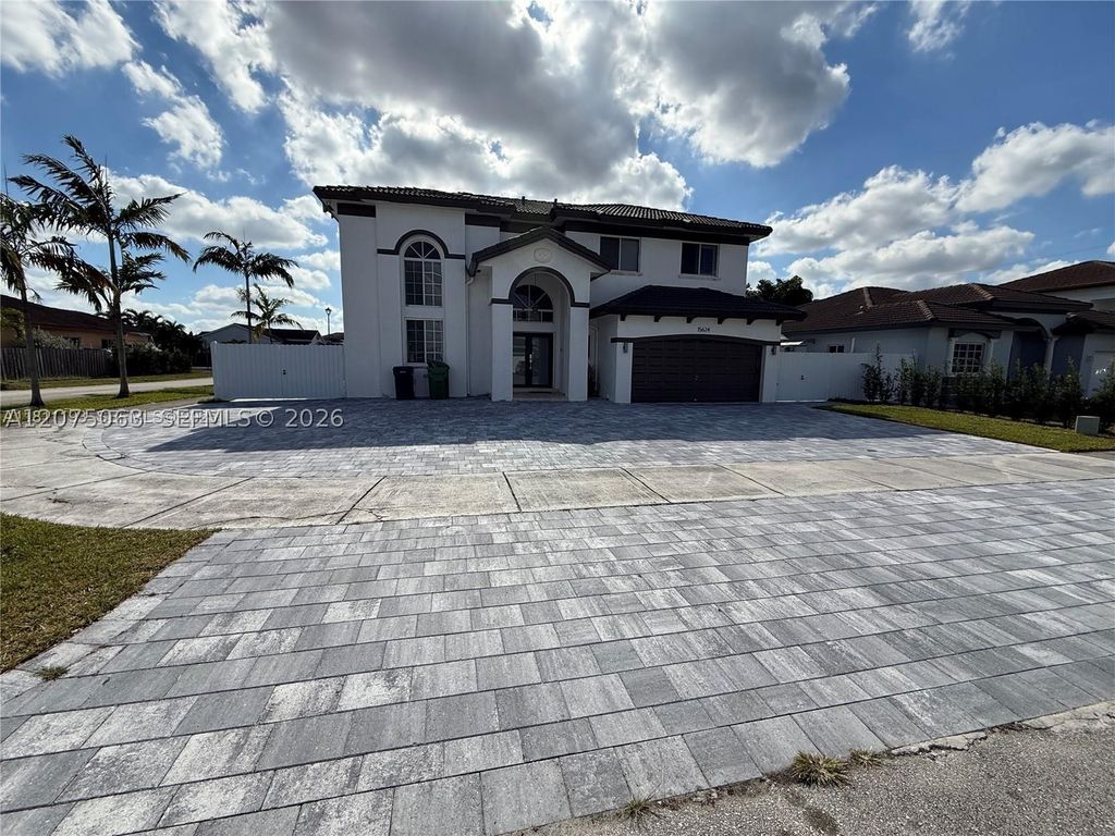 15624 SW 20th St 0, Miami, FL 33185