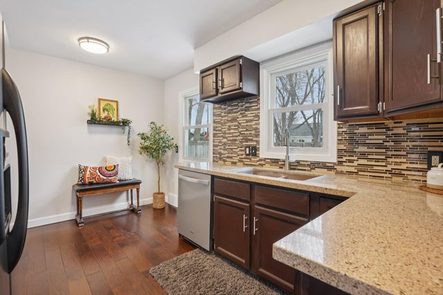 2813 Oregon Avenue S, Saint Louis Park, MN 55426