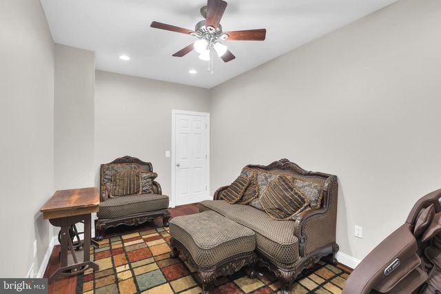 43 BUCKHORN TRL, Fredericksburg, VA 22406