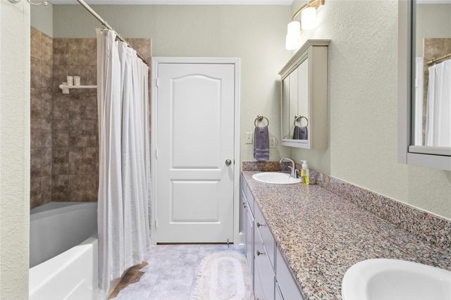 1711 Old Spanish Trail 136, Houston, TX 77054