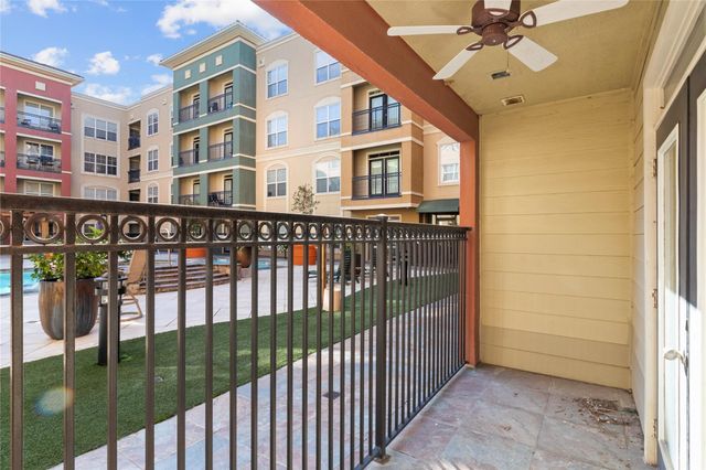 1711 Old Spanish Trail 136, Houston, TX 77054
