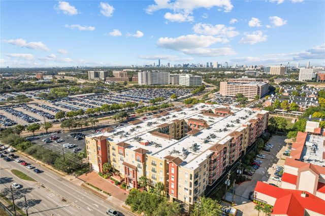 1711 Old Spanish Trail 136, Houston, TX 77054