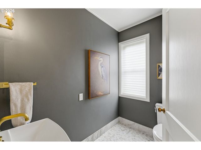 3328 Se CRYSTAL SPRINGS Blvd, Portland, OR 97202