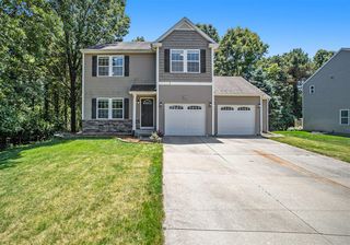 6061 Equestrian Woods Court, Kalamazoo, MI 49009
