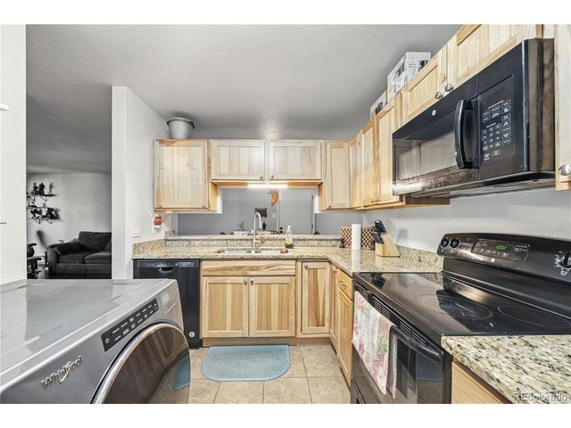 7740 W 35th Ave 214, Wheat Ridge, CO 80033