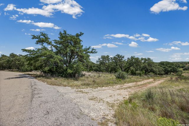 1364 N WALNUT SPRINGS RD, Johnson City, TX 78636