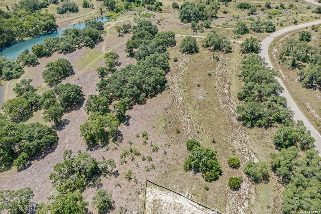 1364 N WALNUT SPRINGS RD, Johnson City, TX 78636
