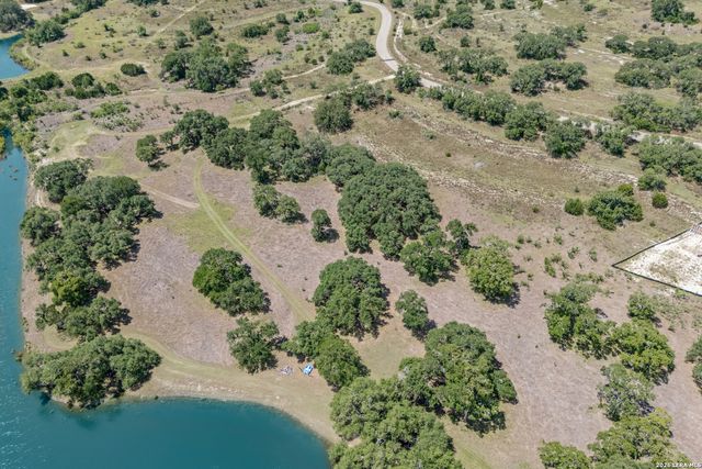 1364 N WALNUT SPRINGS RD, Johnson City, TX 78636