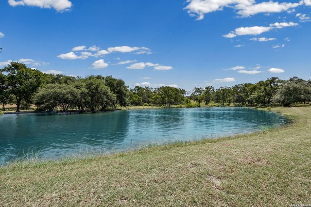 1364 N WALNUT SPRINGS RD, Johnson City, TX 78636
