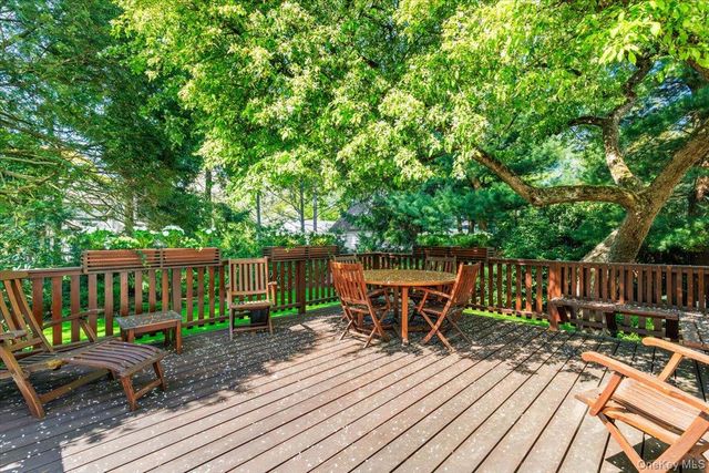 36 Intervale Place, Rye, NY 10580