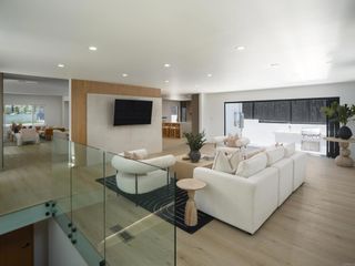 3231 Hawk Street, San Diego, CA 92103