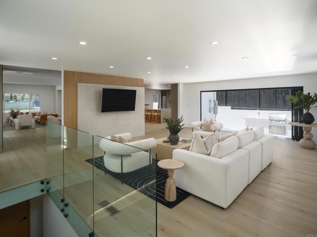 3231 Hawk Street, San Diego, CA 92103